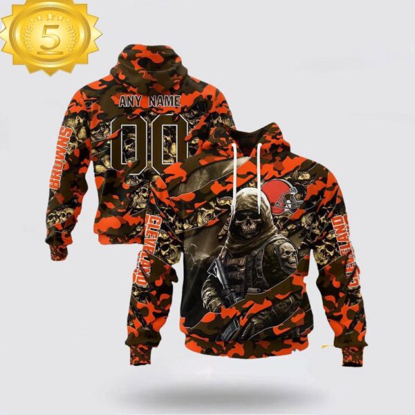 Custom Name And Number NFL Cleveland Browns Skeleton Soldier Halloween 3D Hoodie Shirt